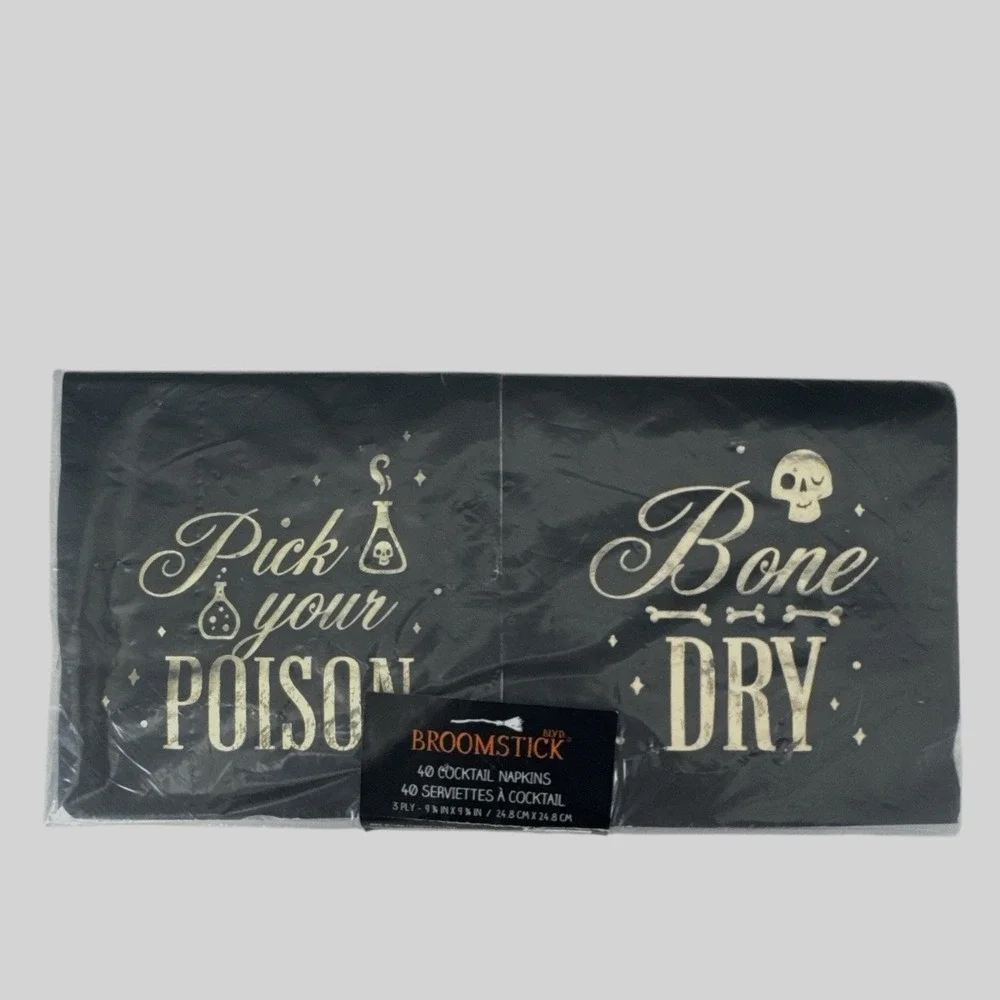 40 Broomstick HALLOWEEN BLACK‎ & GOLD Paper Beverage Napkins.  Pk 40. GORGEOUS!